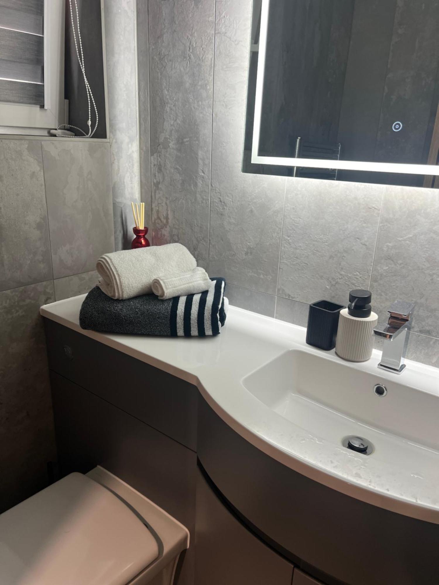 New Built Cosy Apartment Within Walking Distance Of Churchill Hospital Оксфорд Екстер'єр фото